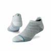 Uncommon Run tab grey