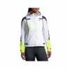 brooks-Run-visible-convertible-jacket-221560134-fronte