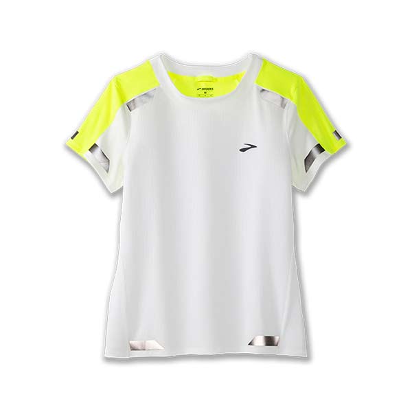 brooks-Run-visible-short-sleeve-white-nightlife-221562135