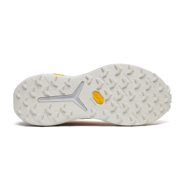 Saucony Xodus Ultra 4 fuego carbon S101617-1008 suola
