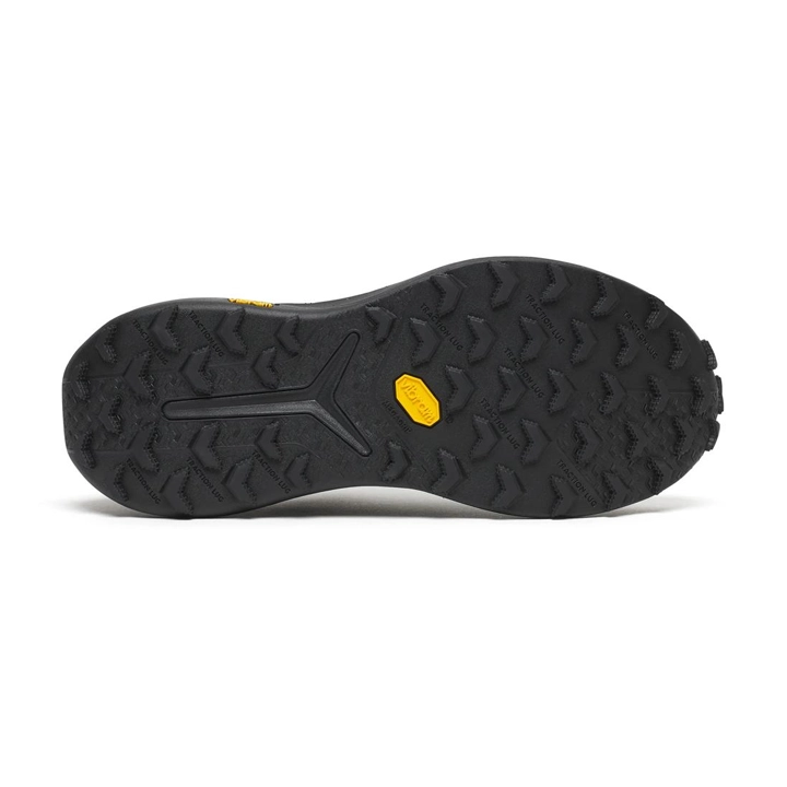 Saucony Xodus Ultra 4 GTX triple black S101843-1001 suola Saucony Xodus Ultra 4 GTX triple black S101843-1001 suola