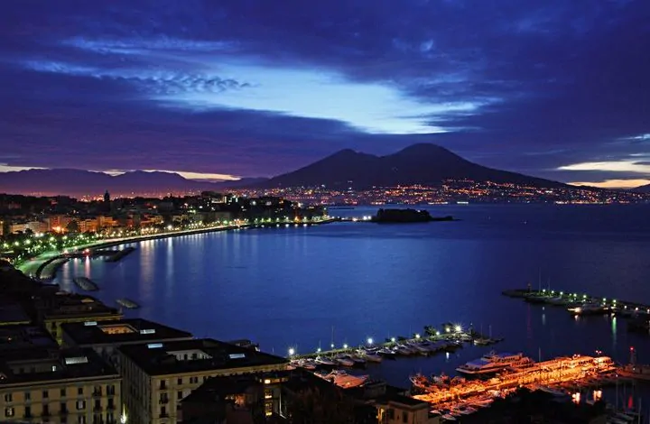 What-you-should-know-about-a-trip-in-Napoli-720x470