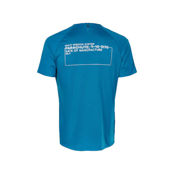 Black-tee-71303-764-retro