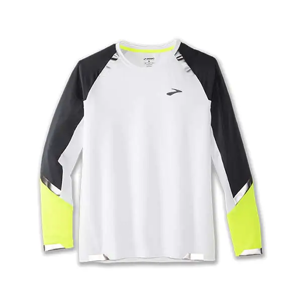 brooks-Run-visible-long-sleeve-white-asphalt-211408134