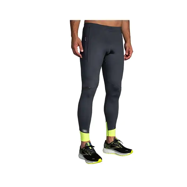 brooks-Run-visible-tight-asphalt-nightlife-211412044-fronte